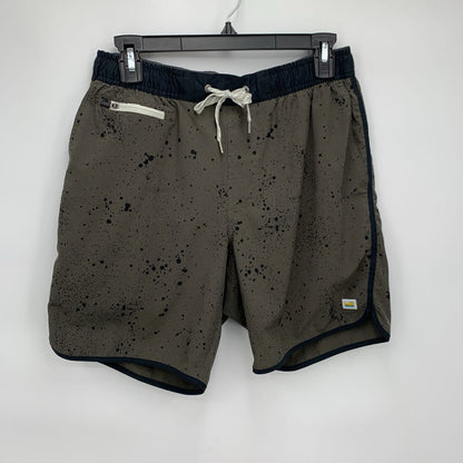 Vuori Shorts