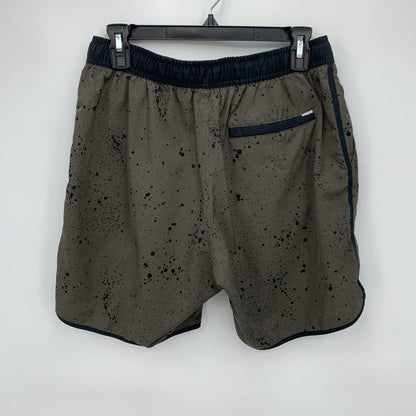 Vuori Shorts