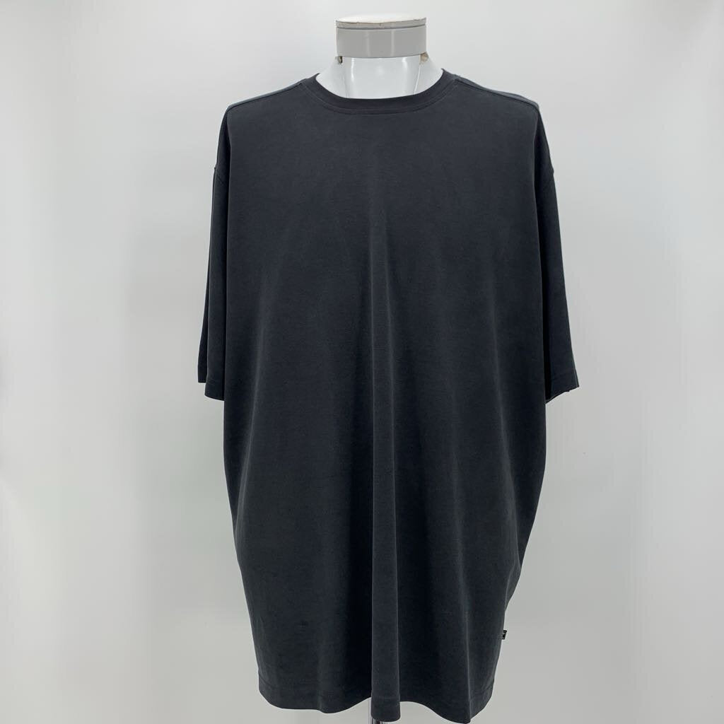 Tommy Bahama T-Shirt