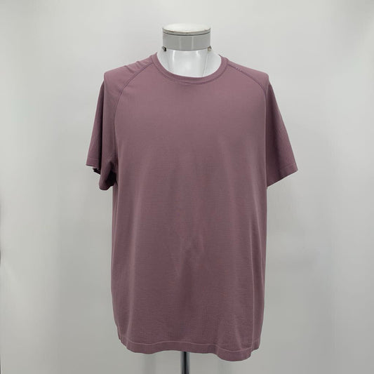 Lululemon T-Shirt