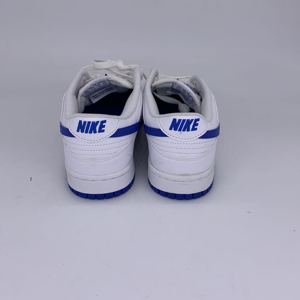 Nike Dunk Low Sneakers