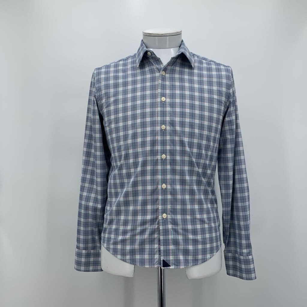 Untuckit Shirt