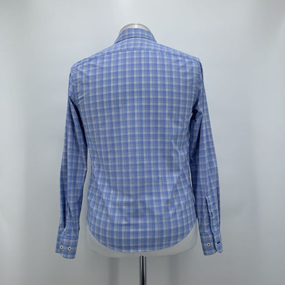 Untuckit Shirt