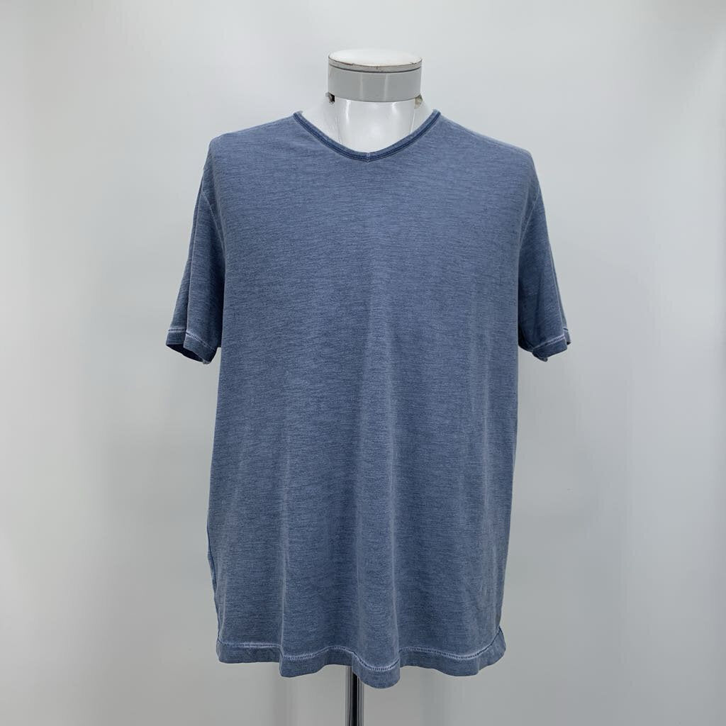 Tommy Bahama T-Shirt