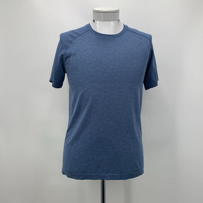 Lululemon T-Shirt