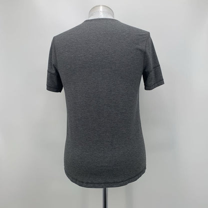 Lululemon T-Shirt