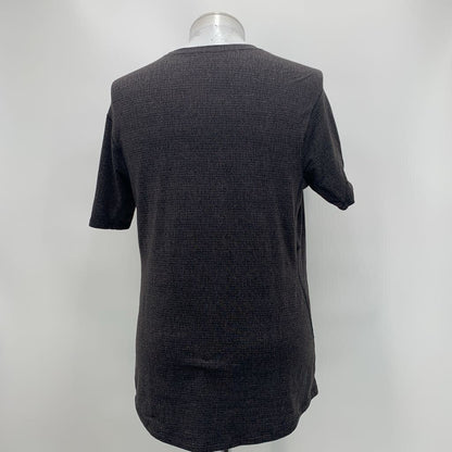 Lululemon T-Shirt