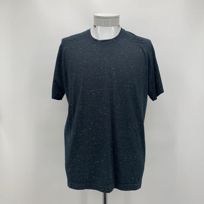 Lululemon T-Shirt