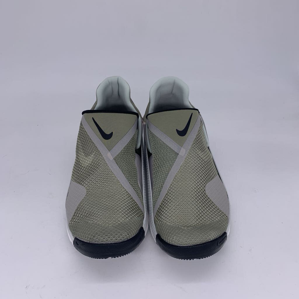 Nike Shoes - NIB