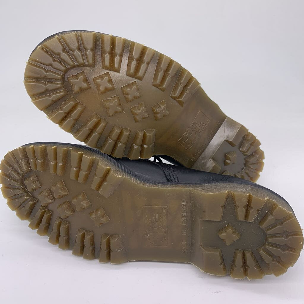 Dr. Martens Made In England 8053 Shoes