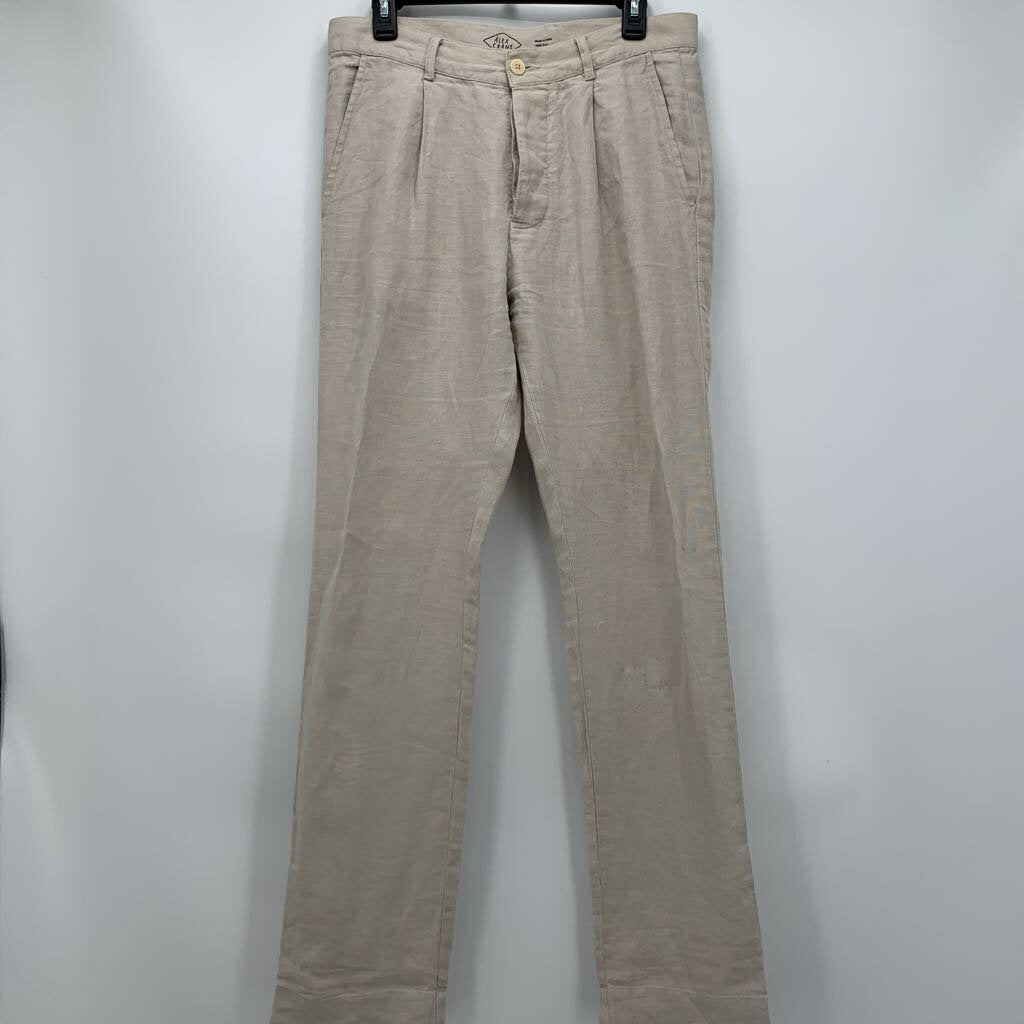 Alex Crane Alta Pleated Linen Suit