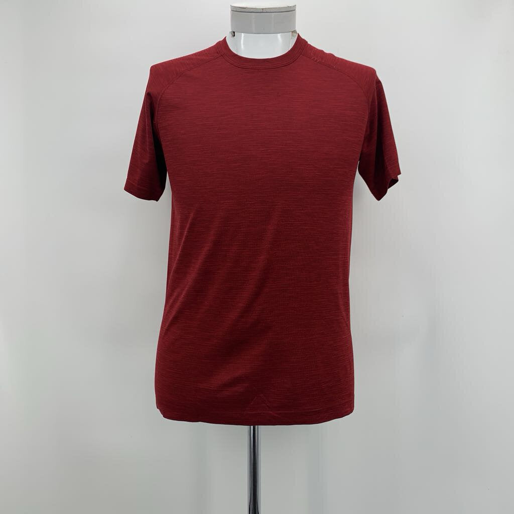 Lululemon T-Shirt