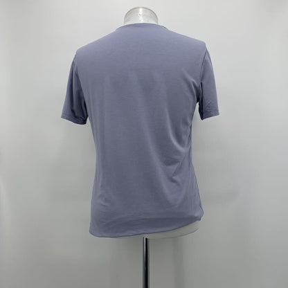 Lululemon T-Shirt