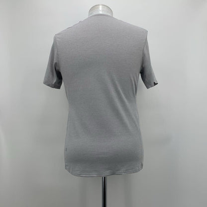 Lululemon T-Shirt