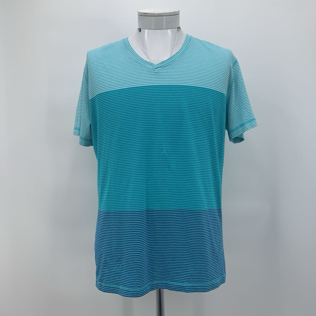 Lululemon T-Shirt