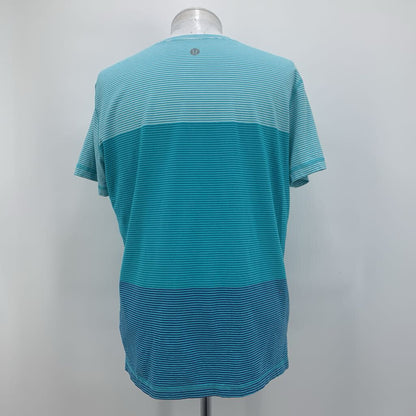 Lululemon T-Shirt
