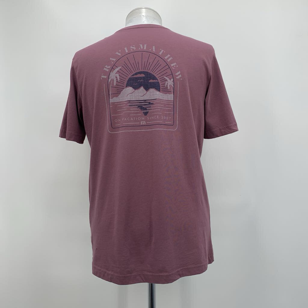 Travis Mathew T-Shirt