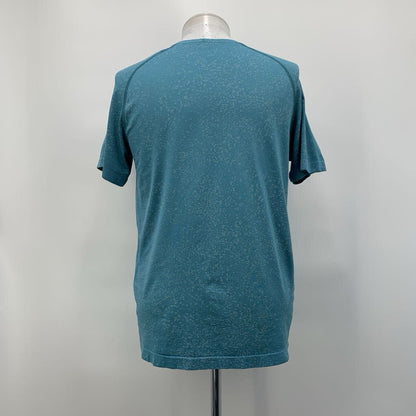 Lululemon T-Shirt