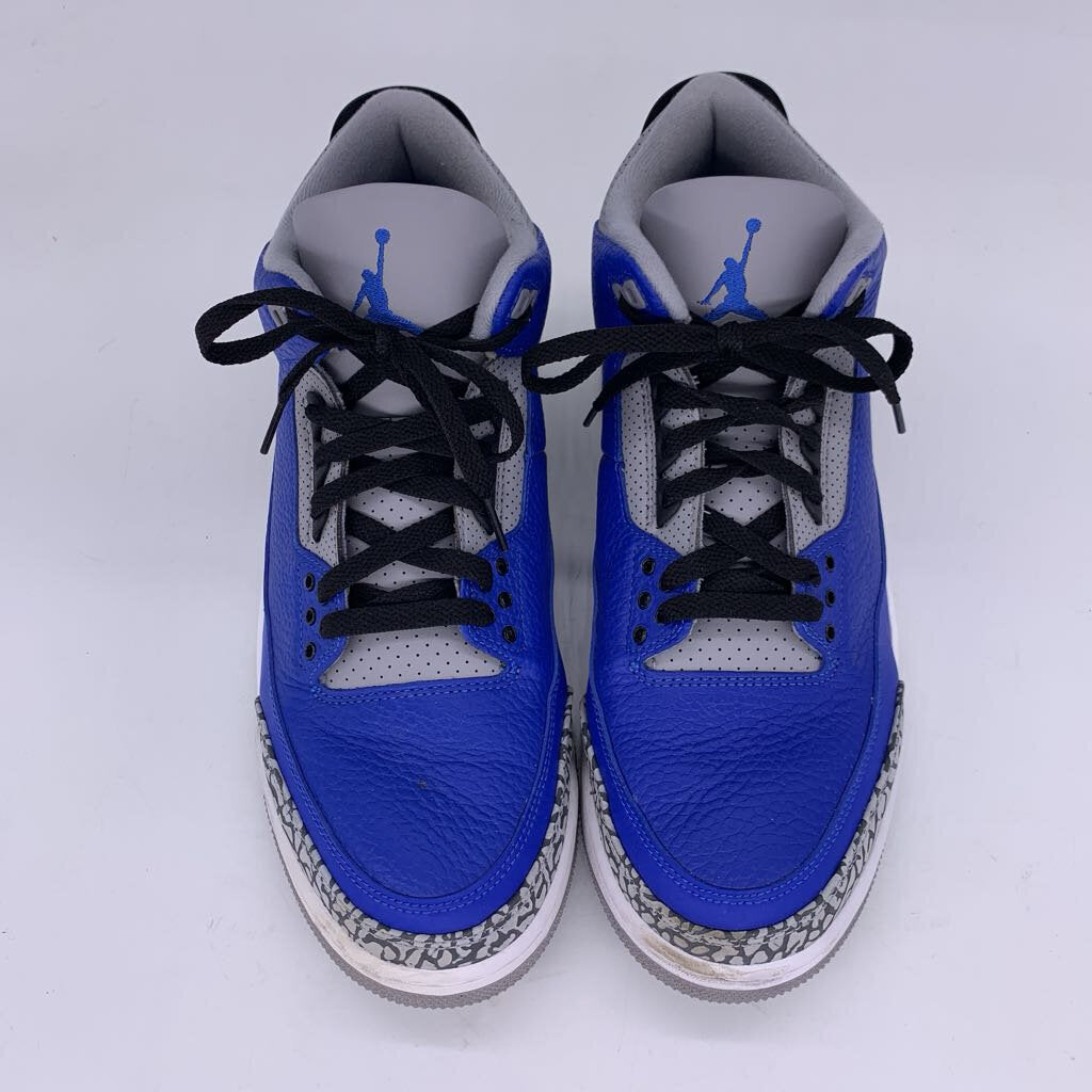 Jordan 3 "Varsity Royal" w/ Box