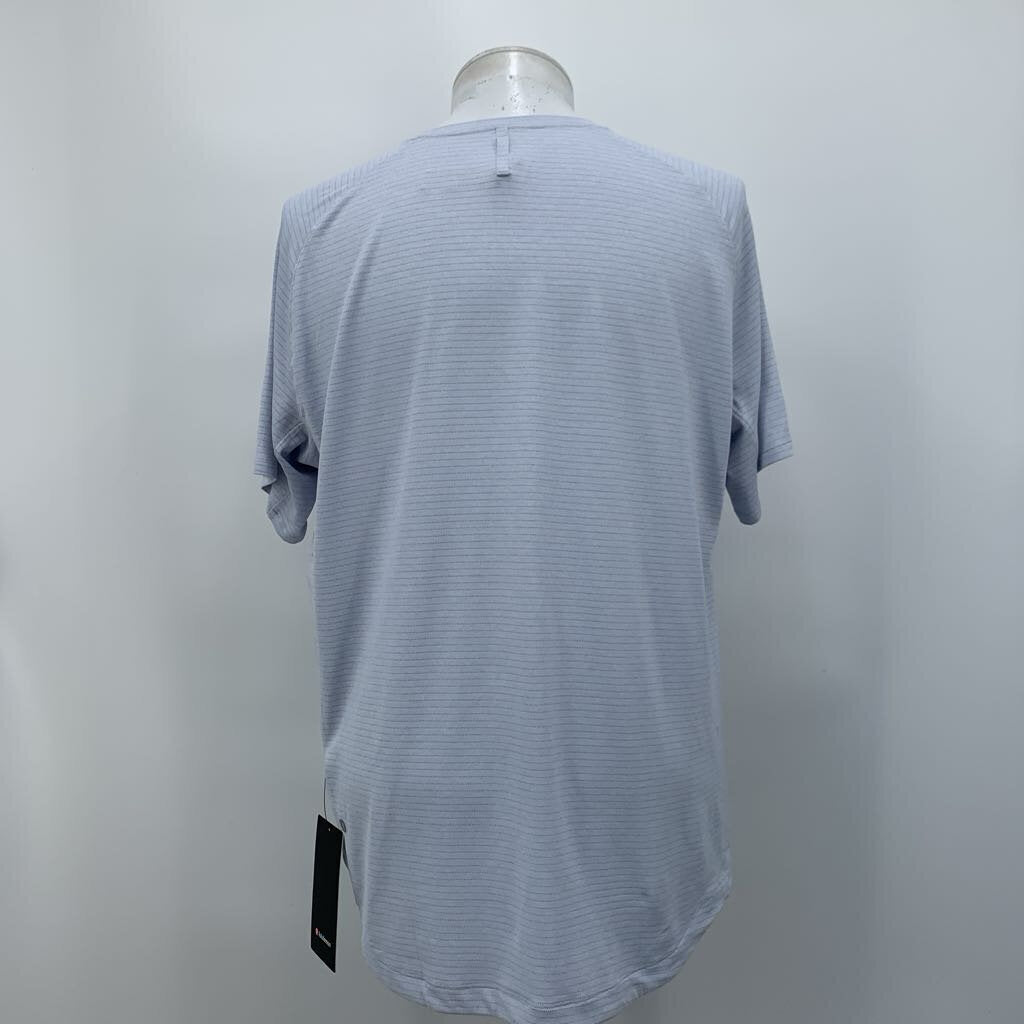 Lululemon T-Shirt NWT