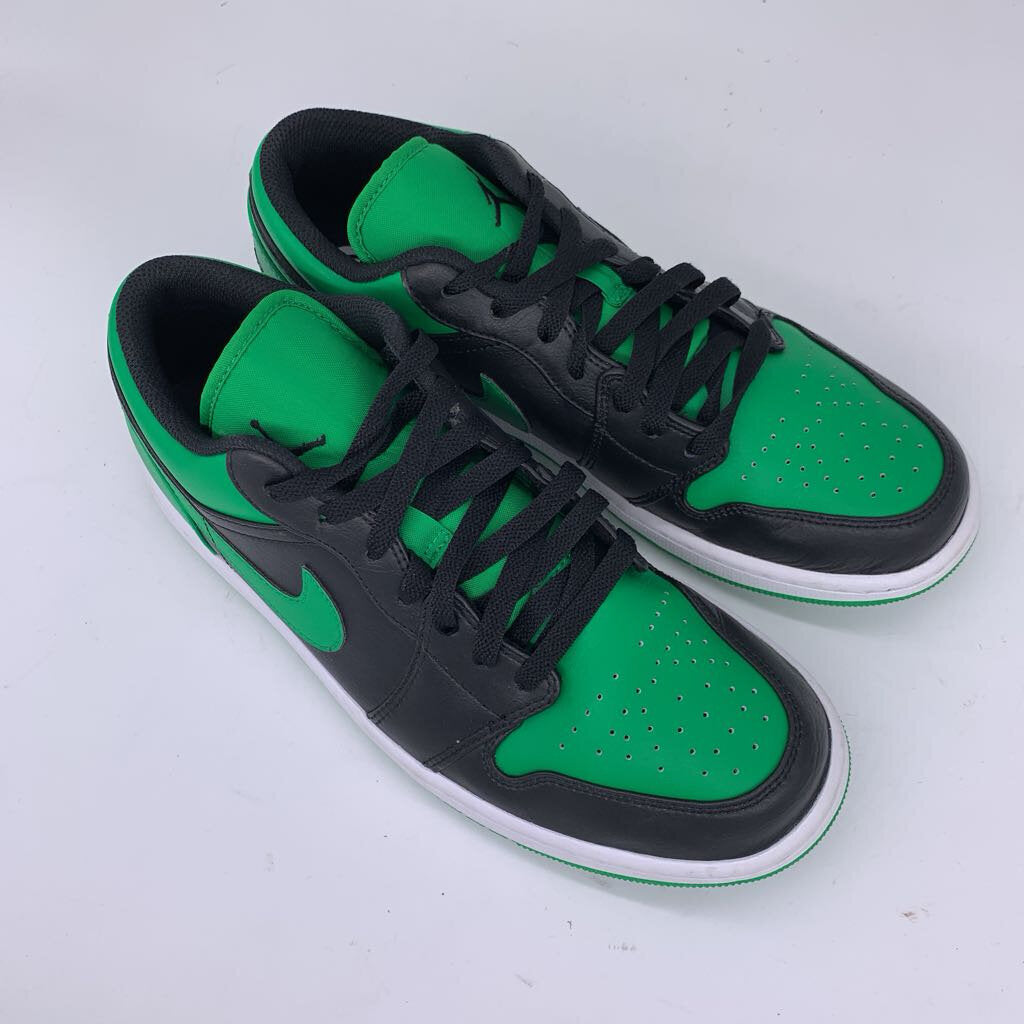 Air Jordan 1 Low 'Black Lucky Green' Sneakers