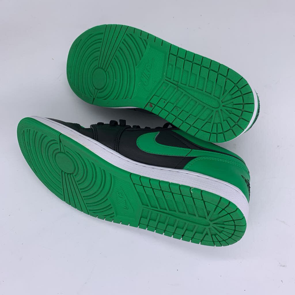 Air Jordan 1 Low 'Black Lucky Green' Sneakers