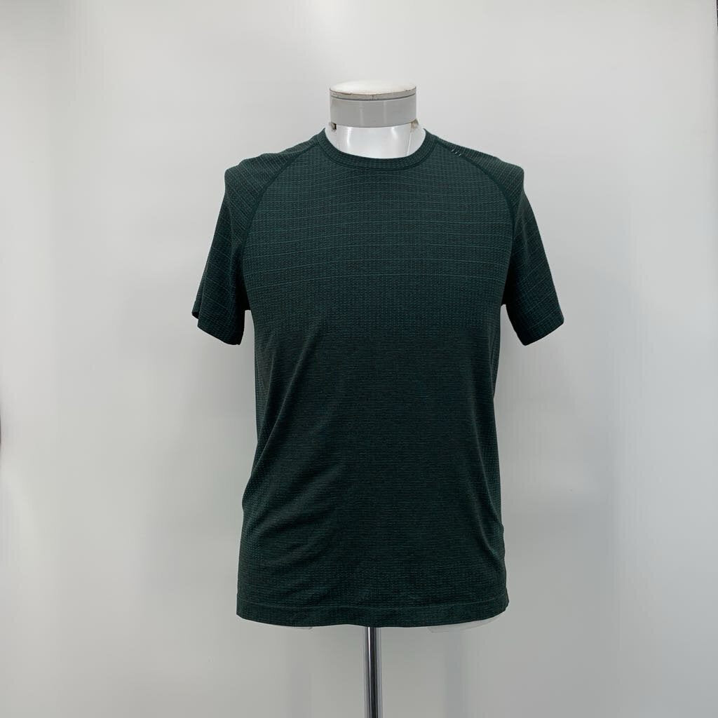 Lululemon T-Shirt