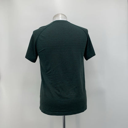 Lululemon T-Shirt
