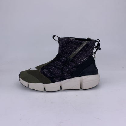 Nike Air Footscape Mid Utility Sneakers