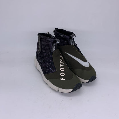 Nike Air Footscape Mid Utility Sneakers