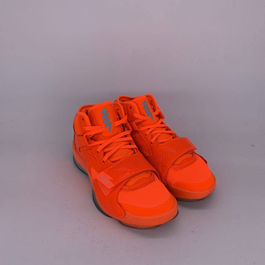 Air Jordan Zion 2 Sneakers