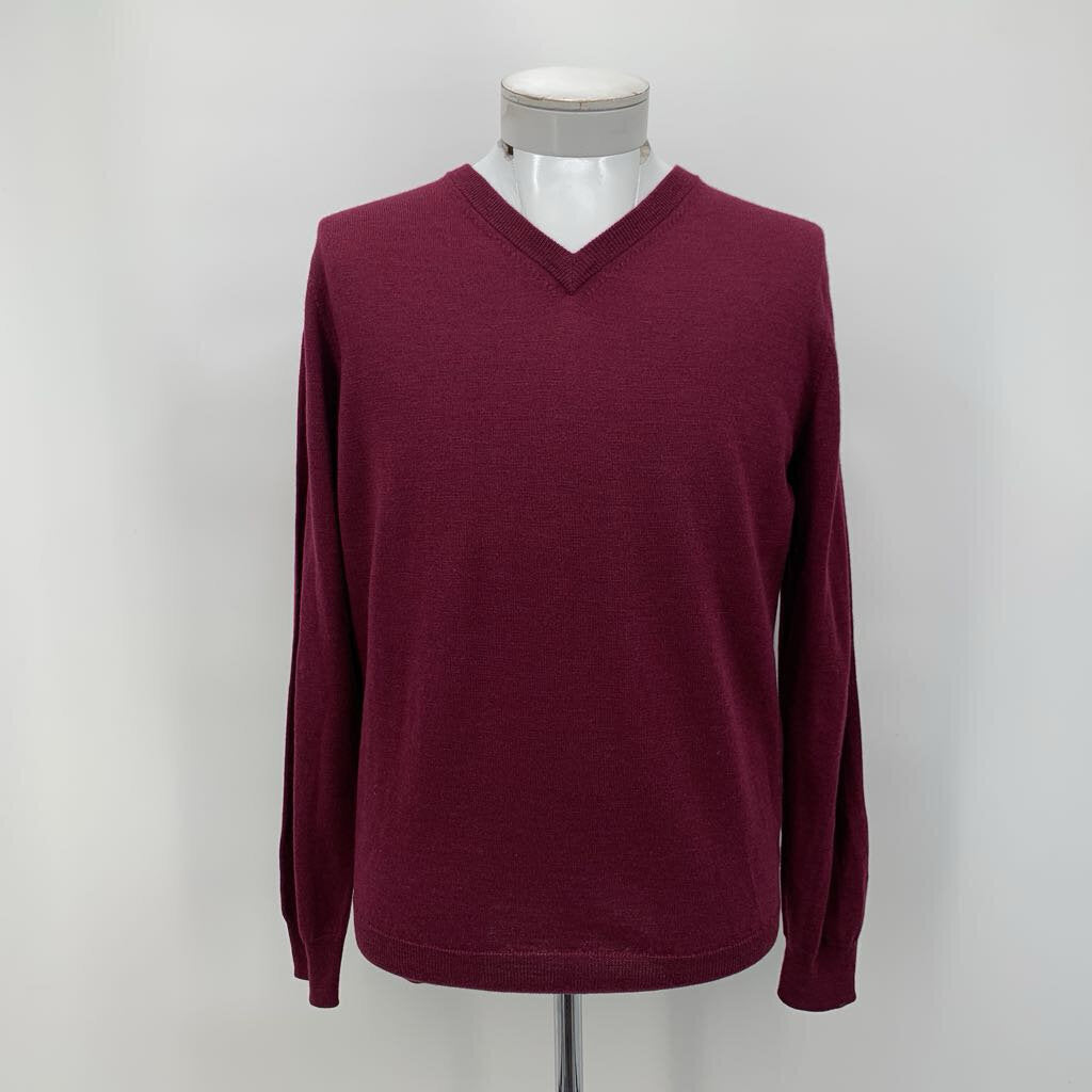 UnTuckit Sweater
