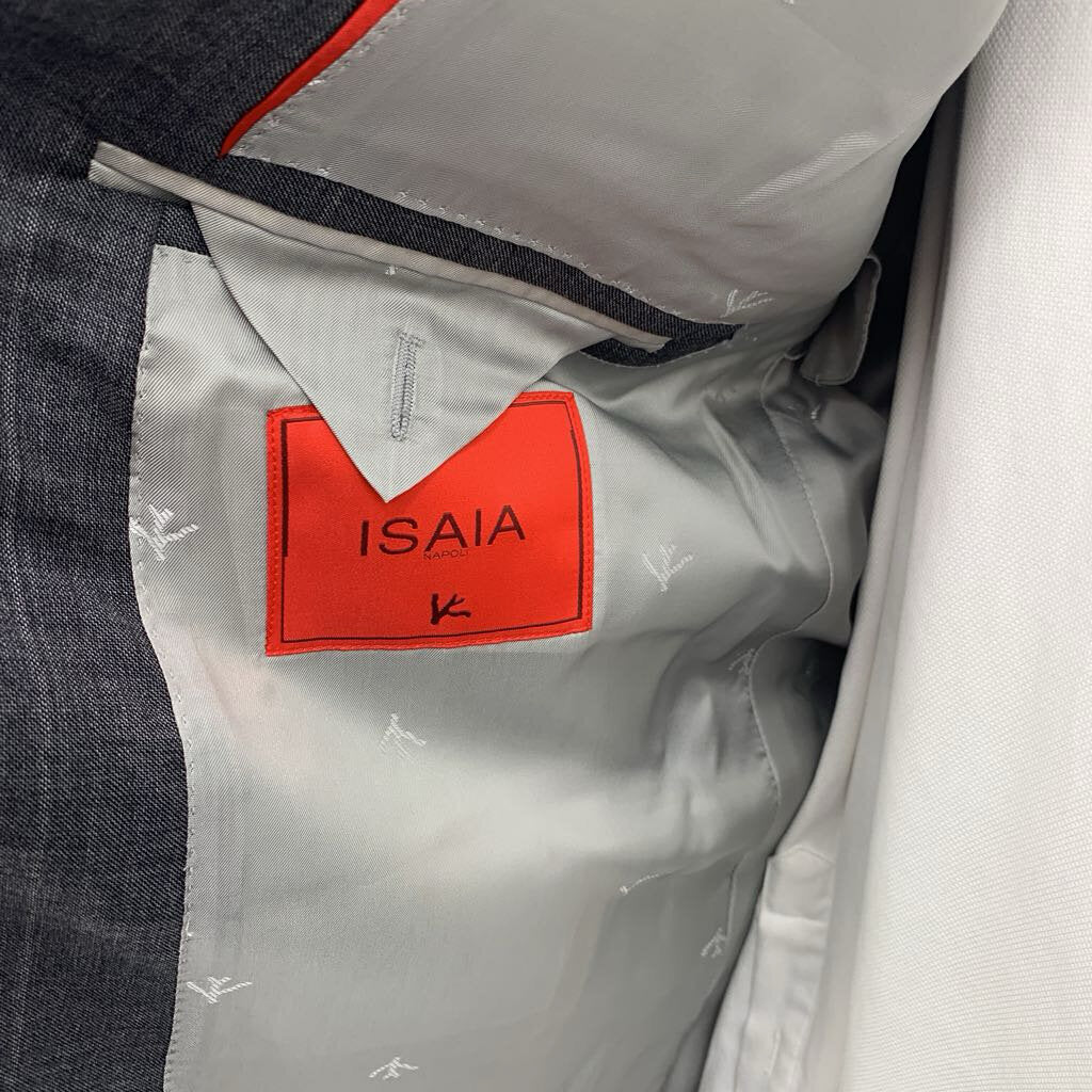 Isaia Suit
