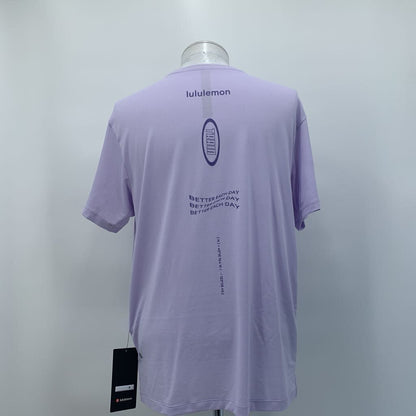 Lululemon T-Shirt