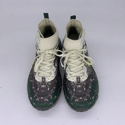 Hoka Speedgoat 6 Mid GTX Sneakers