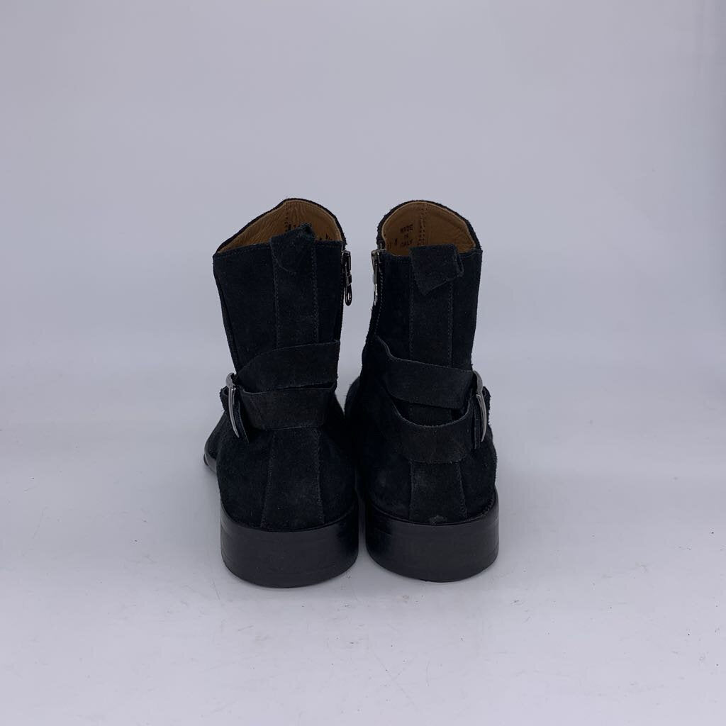 Barney's New York Boots