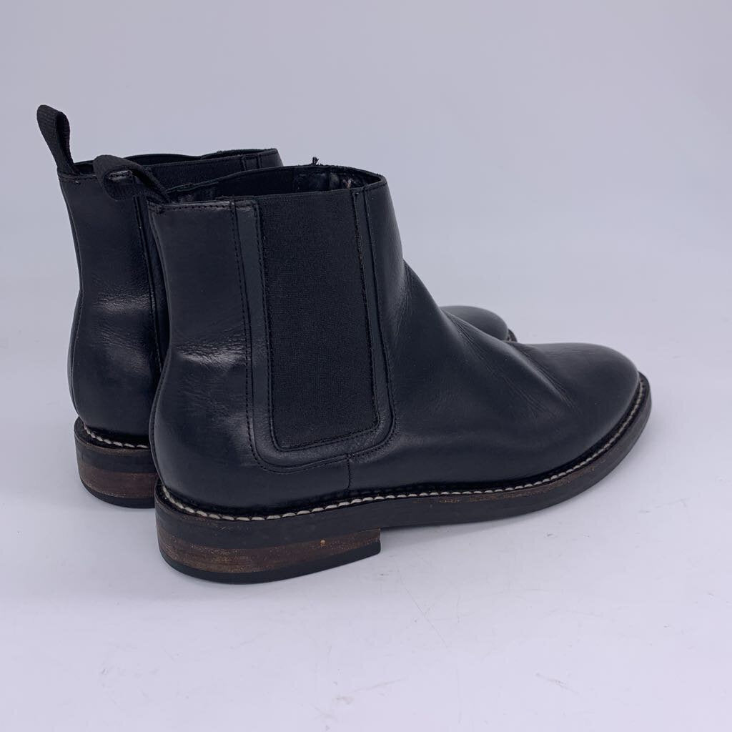 Thursday Chelsea Boots