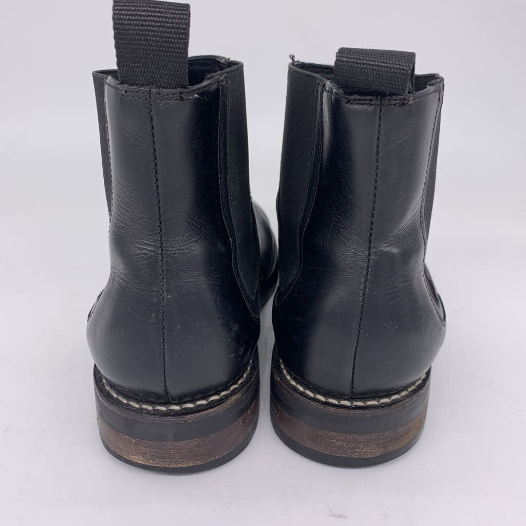Thursday Chelsea Boots