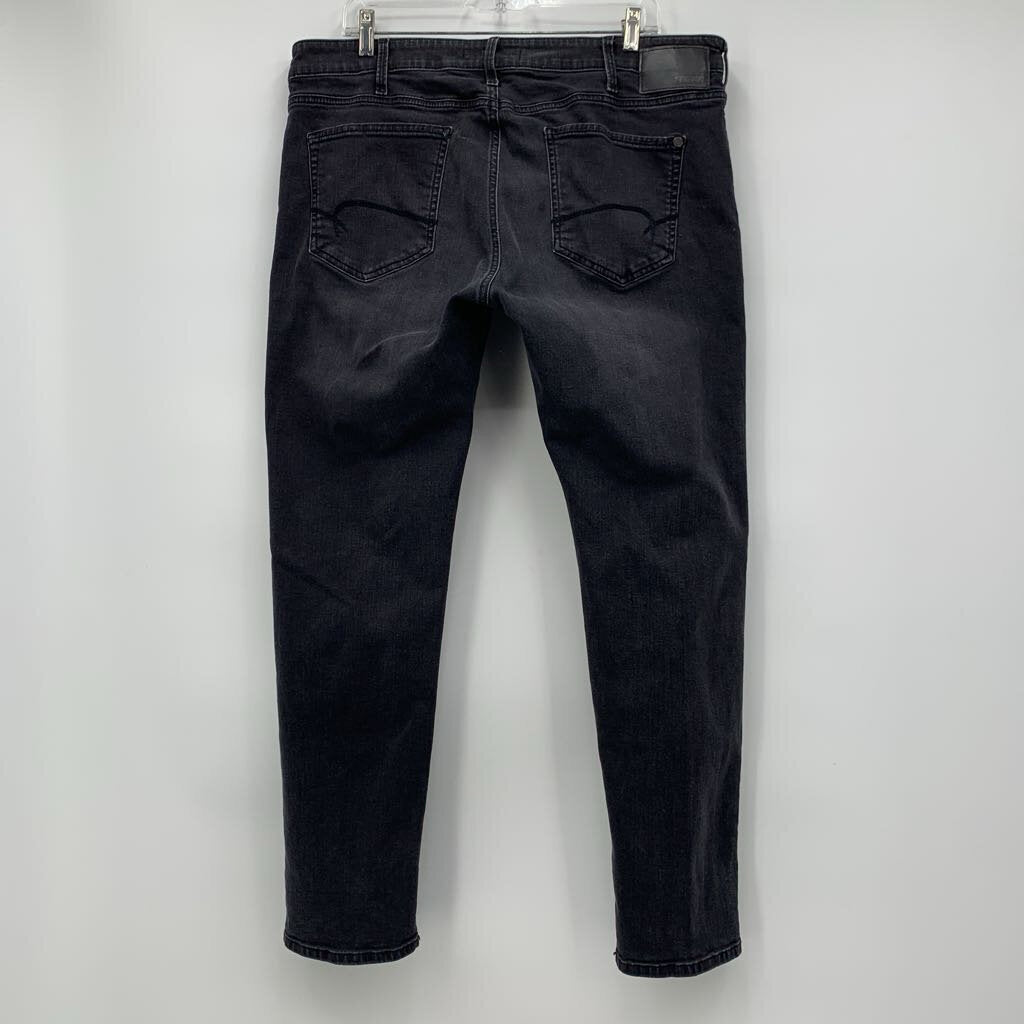 Mavi Jeans