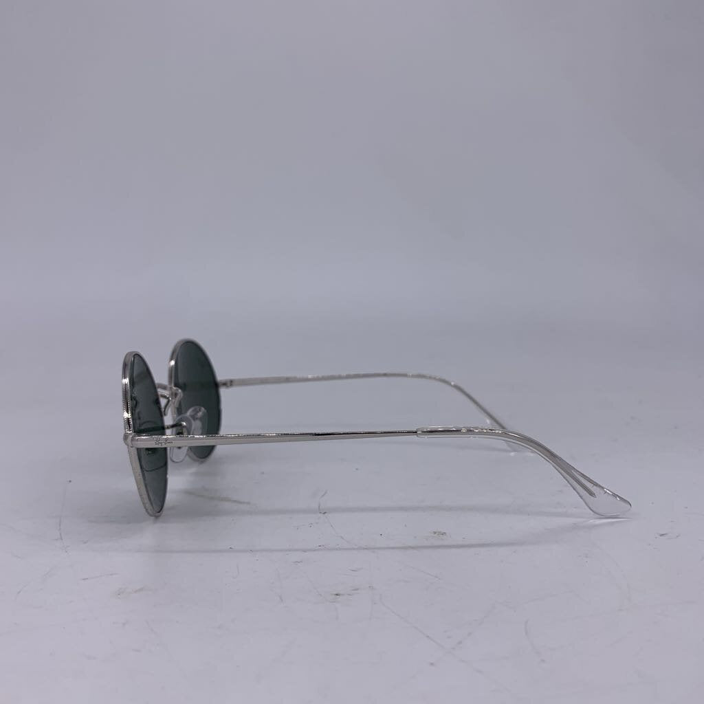 Ray Ban Oval Sunglasses w/ Case