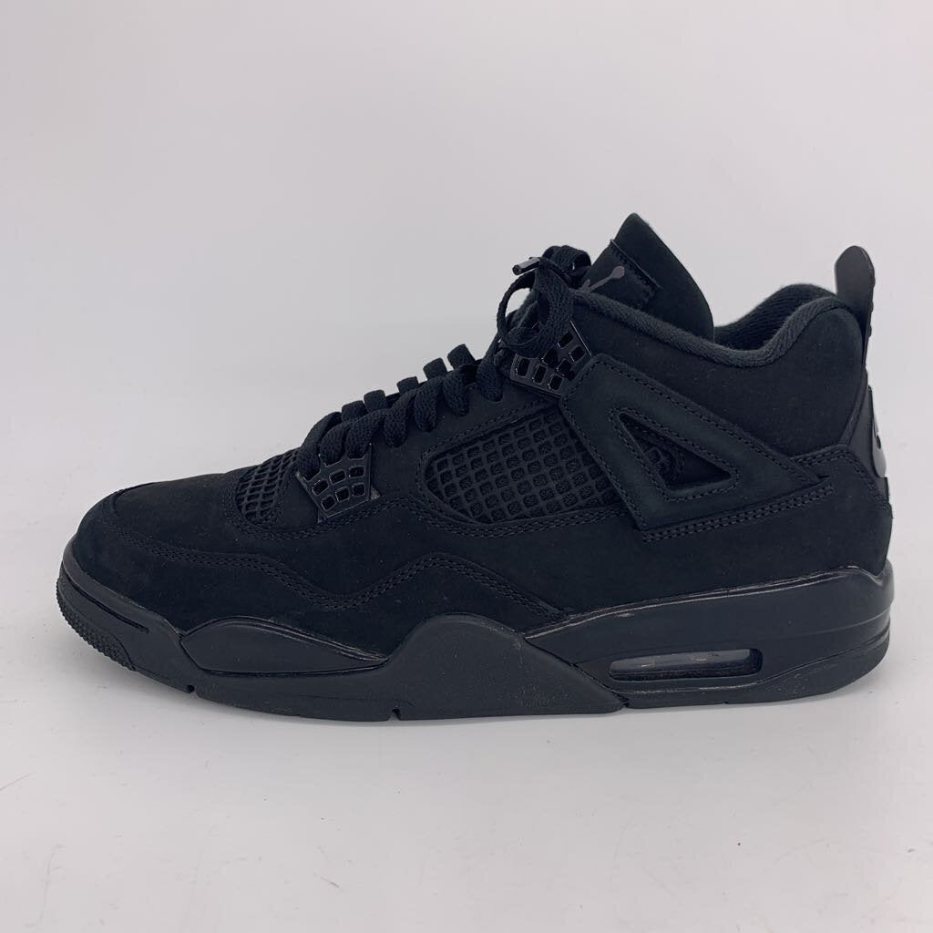 Jordan 4 'Black Cat'