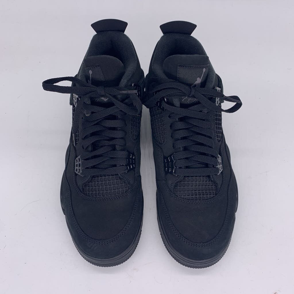Jordan 4 'Black Cat'