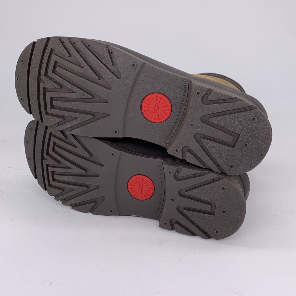 Ugg Gatson Mid NWOB