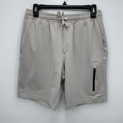 Vuori Shorts