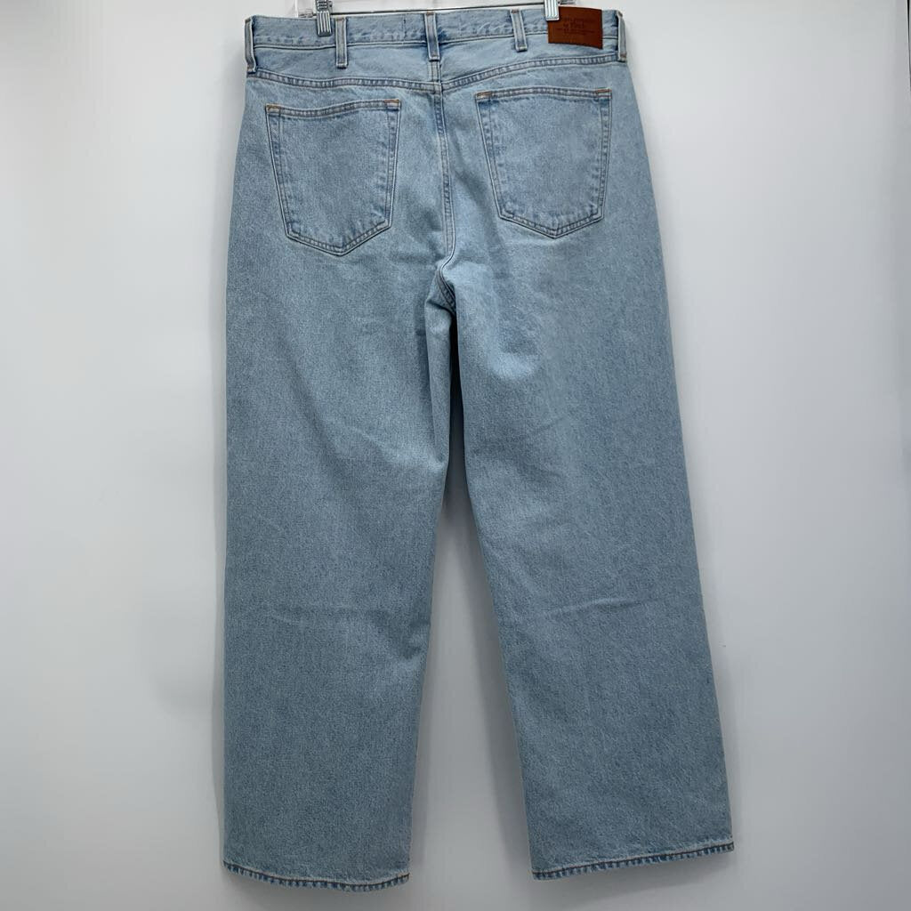 Abercrombie & Fitch Jeans NWT