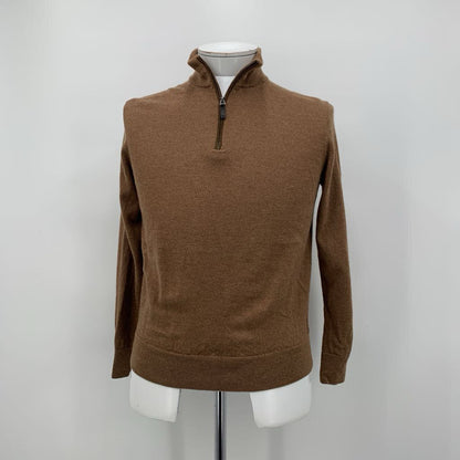 Untuckit Sweater