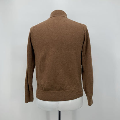 Untuckit Sweater