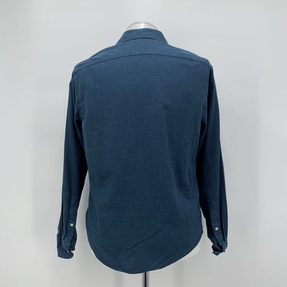 Untuckit Shirt