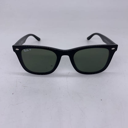 Ray Ban RB4420 Polarized Sunglasses w/ Case