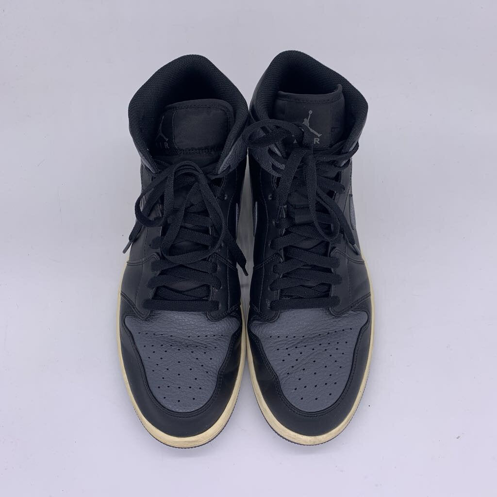 Air Jordan Sneakers
